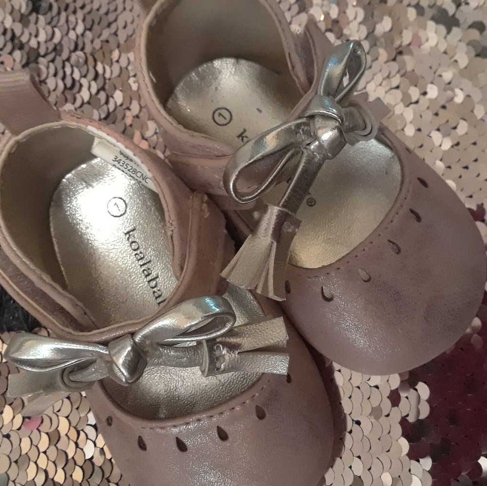 Baby flats